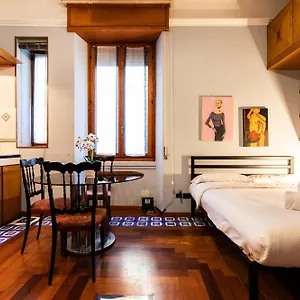  Appartamento Ariosto Elegant - Near M1 And Cadorna Station